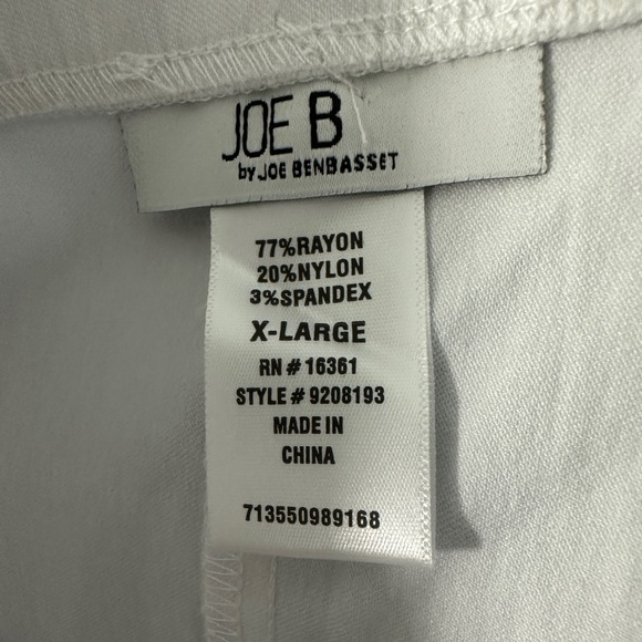 Joe B by Joe Benbassett White Pleated Front Mini Skirt NWT - Picture 5 of 7